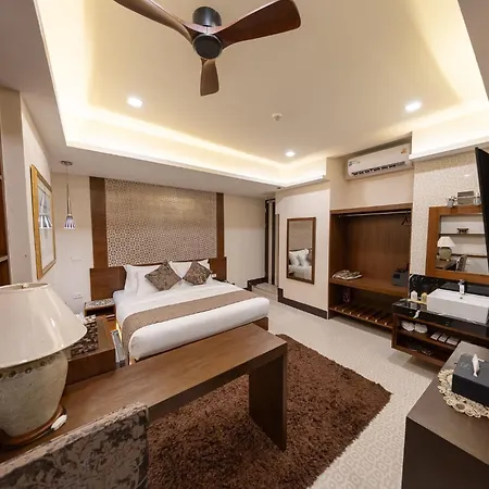 Casa Le Damuz At Mrt Bangphlat - Adult Only