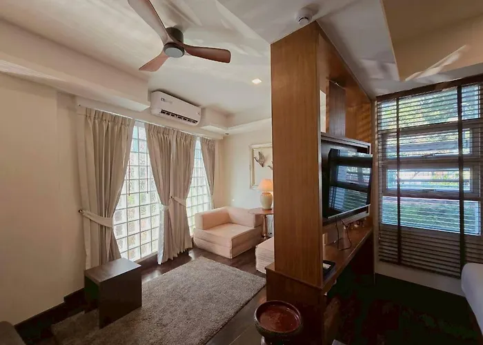 Casa Le Damuz At Mrt Bangphlat - Adult Only 3*