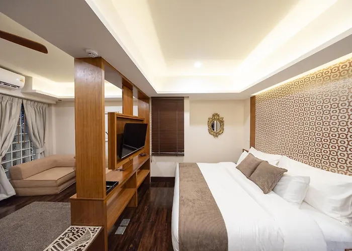 Casa Le Damuz At Mrt Bangphlat - Adult Only 3* 曼谷