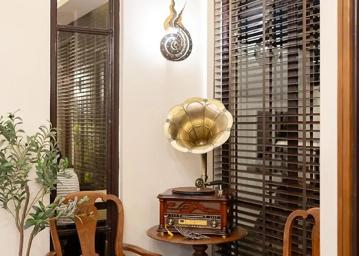 Casa Le Damuz At Mrt Bangphlat - Adult Only 3* 曼谷