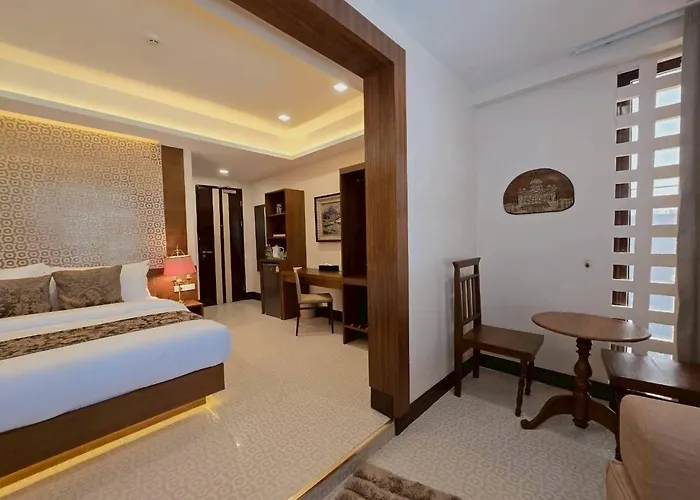 Casa Le Damuz At Mrt Bangphlat - Adult Only 酒店 3*