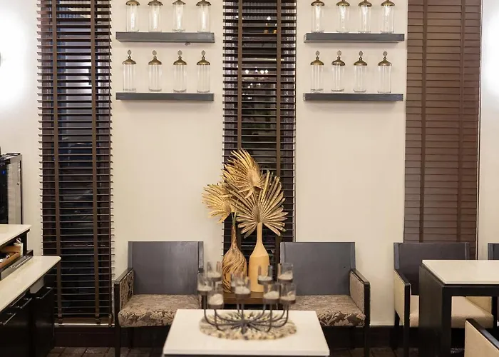 酒店 Casa Le Damuz At Mrt Bangphlat - Adult Only 3*