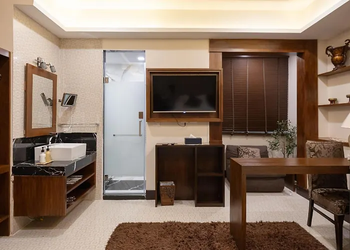 Casa Le Damuz At Mrt Bangphlat - Adult Only 3*