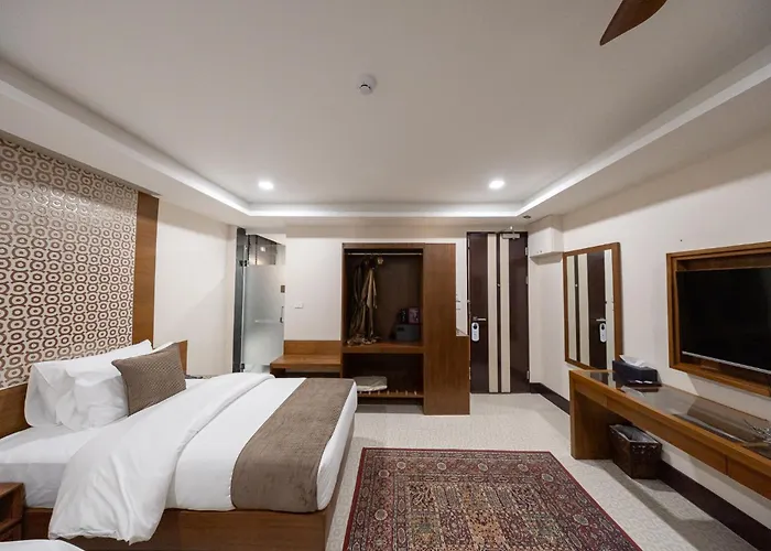 Casa Le Damuz At Mrt Bangphlat - Adult Only 3* 曼谷