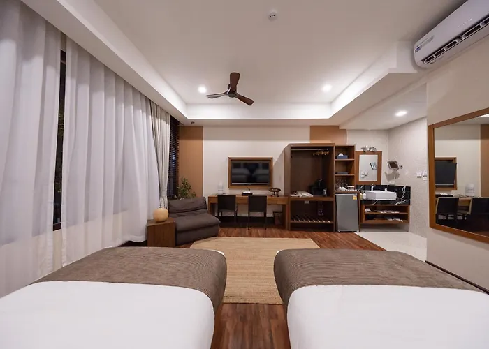 酒店 Casa Le Damuz At Mrt Bangphlat - Adult Only 3*