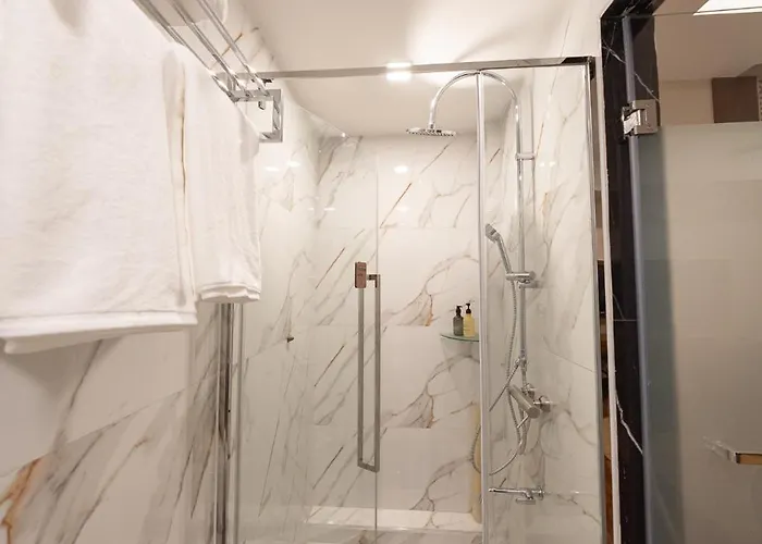 Casa Le Damuz At Mrt Bangphlat - Adult Only 3*